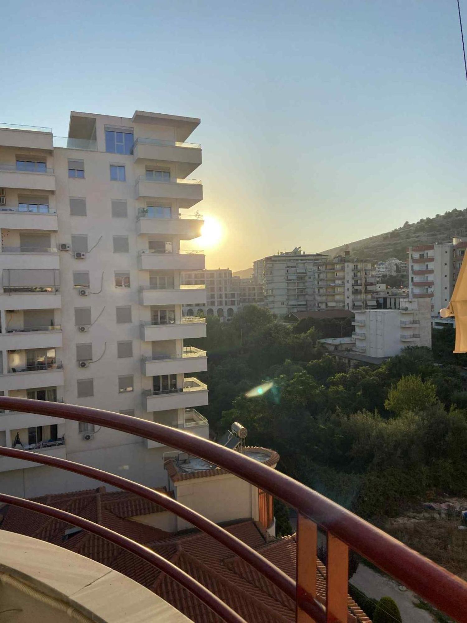 R&e Appartement Sarandë